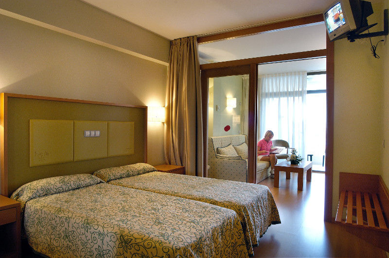 Evenia Olympic Garden Hotell Lloret de Mar Exteriör bild