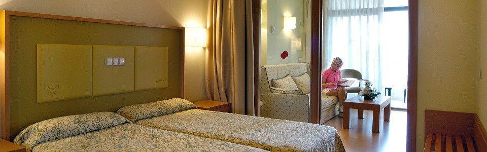 Evenia Olympic Garden Hotell Lloret de Mar Exteriör bild